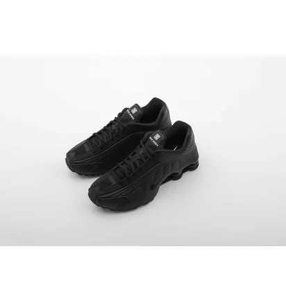 Кросівки чоловічі Nike Shox R4 Black 104265-044