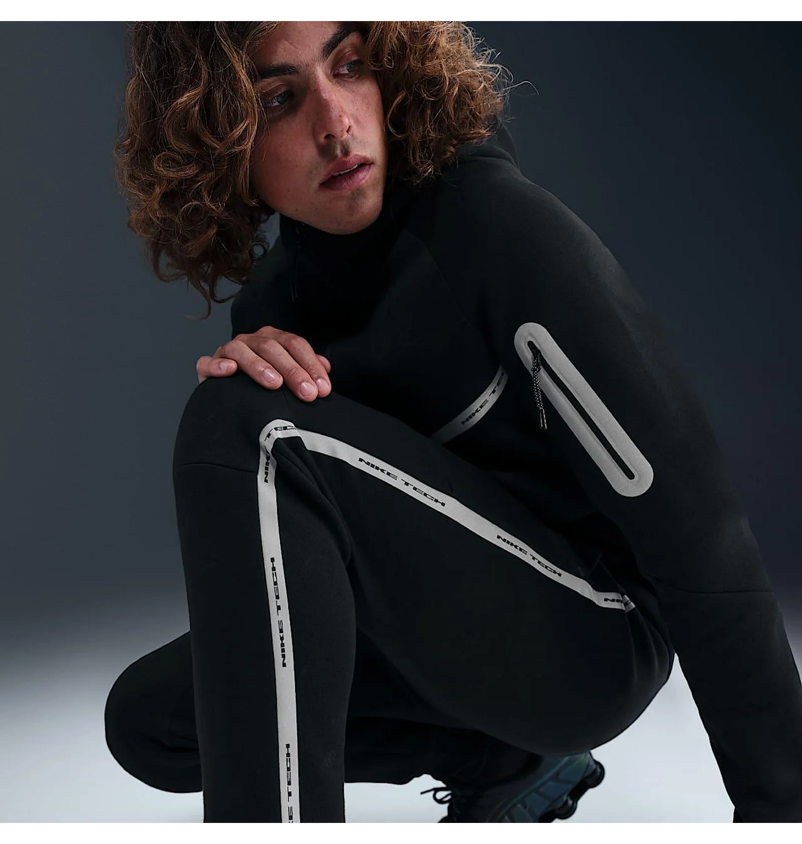 ᐉ Спортивный костюм мужской Nike Tech Fleece Reflective Black