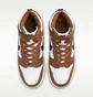 Кроссовки женские Nike Dunk High Next Nature WomenS Shoes Brown/White FV5960-200
