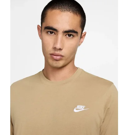 Футболка чоловіча Nike Sportswear Club Beige AR4997-297