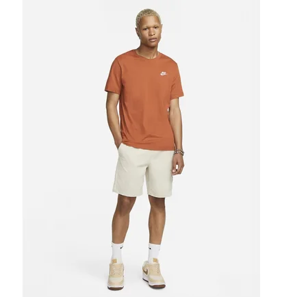Футболка чоловіча Nike Sportswear Club MenS T-Shirt Orange AR4997-246