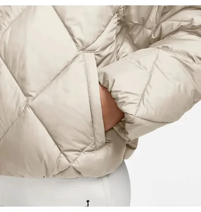 Куртка жіноча Nike W J Brk Puffer Qlt Beige HV0417-104