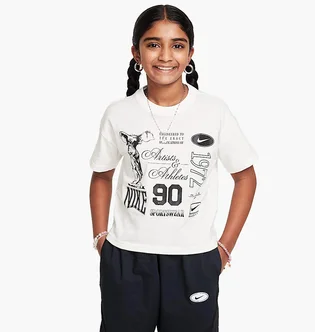 Футболка детская Nike Sportswear T-Shirt White HM6306-133