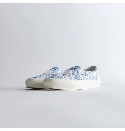 Кроссовки мужские Kith For Vault By Vans Azulejo Tile Og Classic Slip-On Lx White VN0A32QNWHT