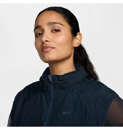 Ветровка женская Nike Run Dvn Pkbl Jkt Blue FV6403-478
