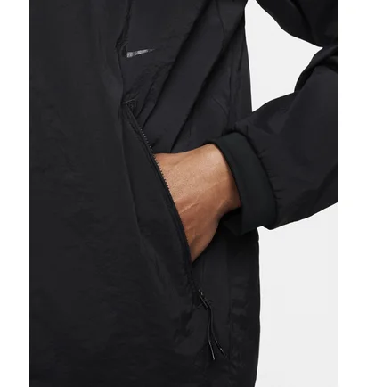 Олімпійка чоловіча Nike A.P.S. Repel Versatile Bomber Jacket Black FN3006-010