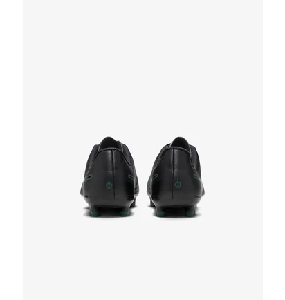 Бутси дитячі Nike Jr Tie Legend 10 Club Fg/Mg Black DV4352-002