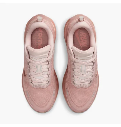 Кросівки жіночі Nike Vomero Plus Pink HV8154-601