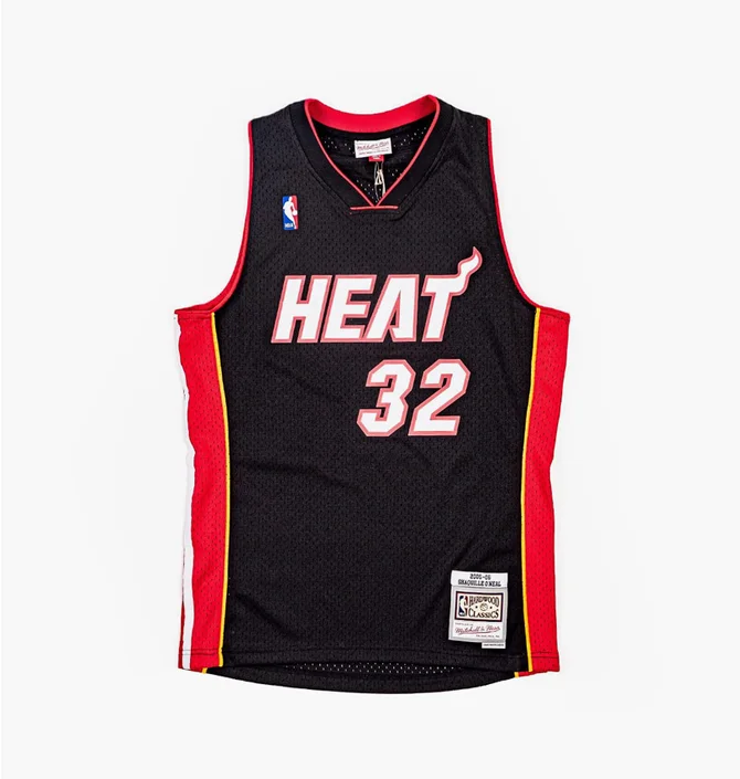 Майка чоловіча Mitchell & Ness Nba Swingman Jersey Miami Heat Road 2005-06 Shaquille ONeal Black SMJYAC18017-MHEBLCK05SON