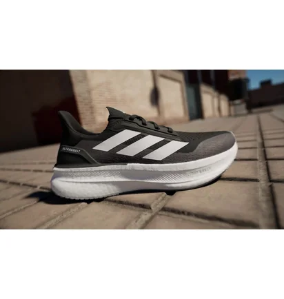Кроссовки мужские Adidas Ultraboost 5X Shoes Black IH3110