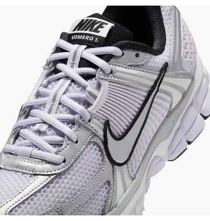 Кросівки жіночі Nike Air Zoom Vomero 5 Grey/Metallic IB7253-500