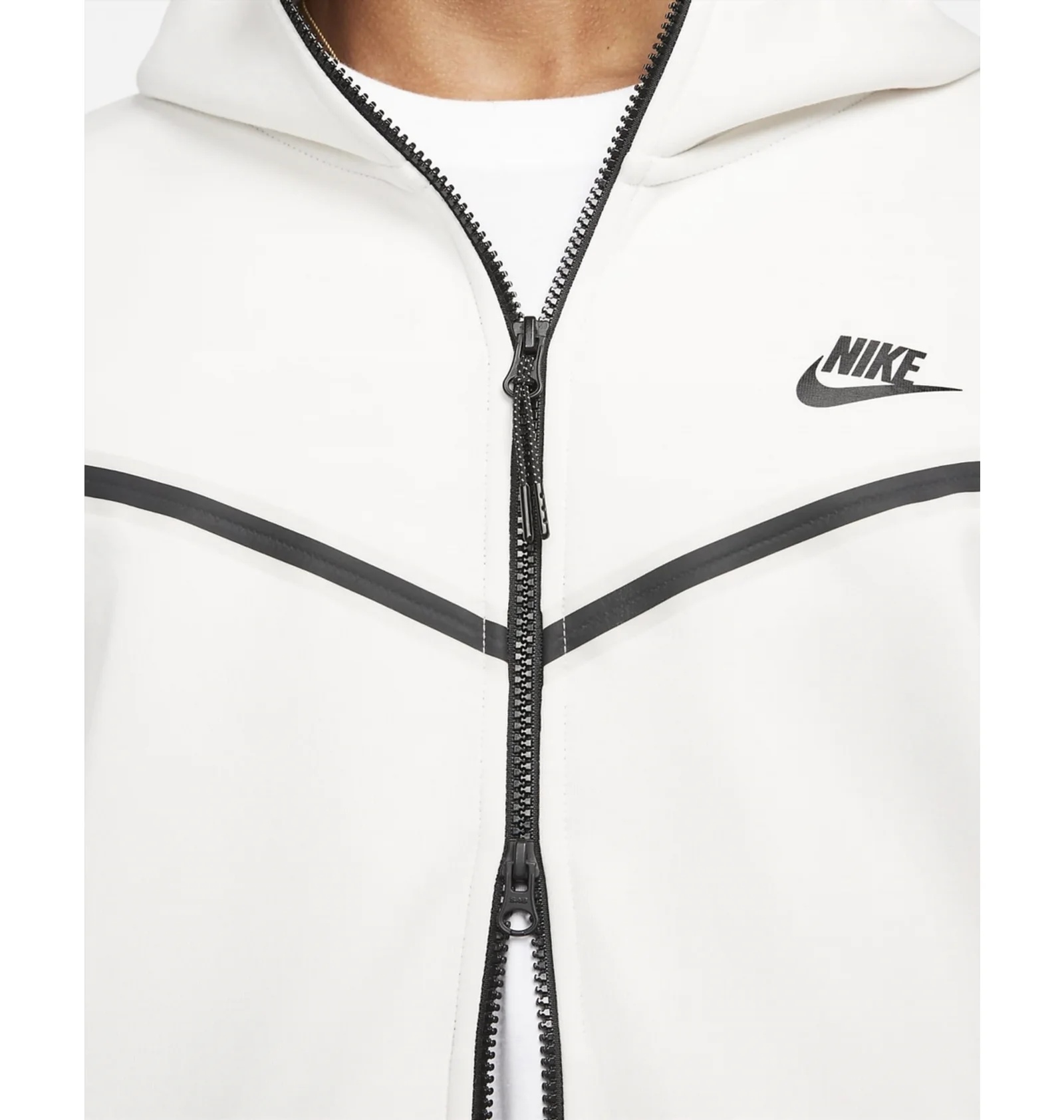 ᐉ Толстовка мужская Nike Sportswear Tech Fleece White CU4489-030