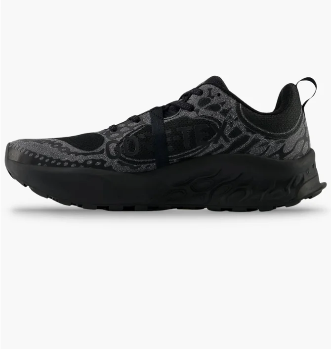 Кросівки чоловічі New Balance Fresh Foam X Hierro Black MTHIGA8