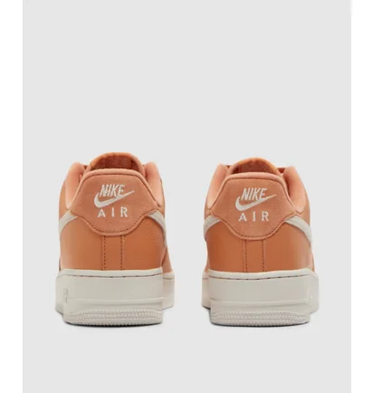 Кросівки чоловічі Nike Air Force 1 07 Sneaker Orange DV7186-200