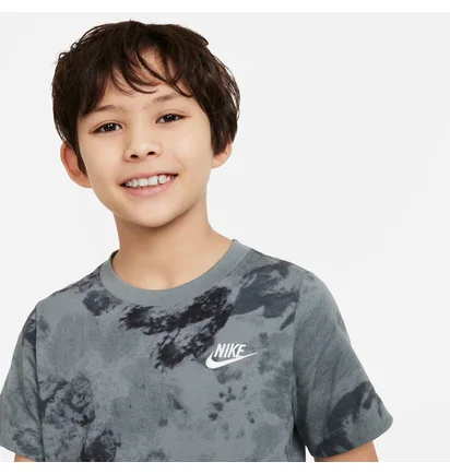 Футболка детская Nike K Nsw Tee Club Ssnl Aop Grey FN9612-084