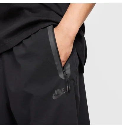 Спортивный костюм мужской Nike Tech Woven Black HM7151-010__HM7158-010