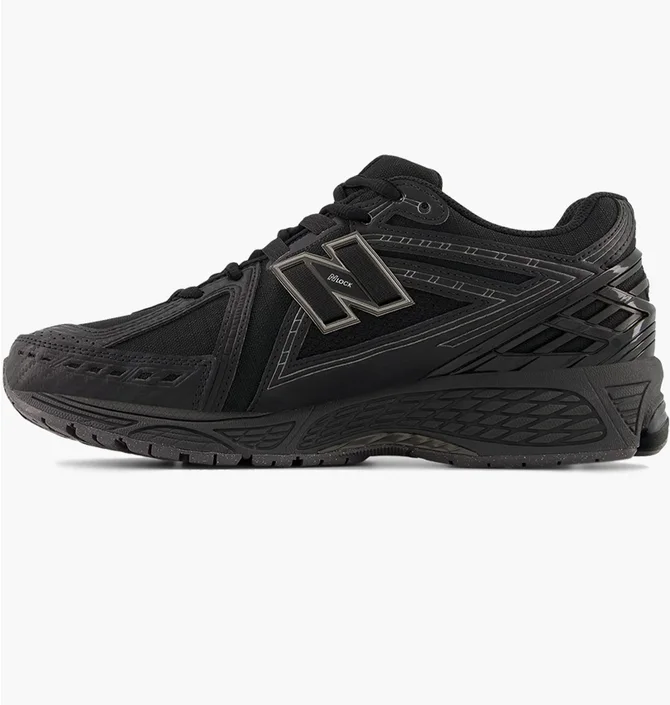 Кроссовки мужские New Balance 1906R Triple Black 1906ROE