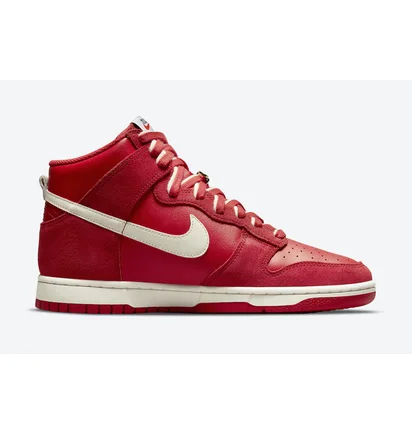 Кросівки чоловічі Nike Dunk High Se Red DH0960-600