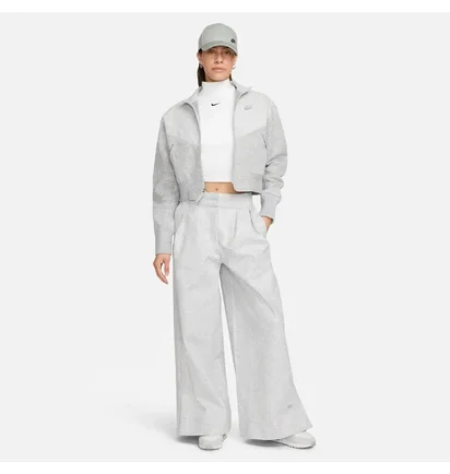 Куртка жіноча Nike W Nsw Tp Tfadv Jkt Fwd Grey FB8364-084
