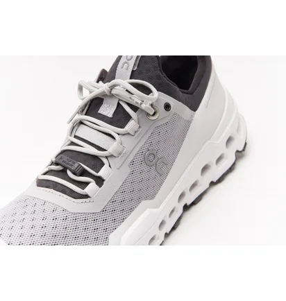 Кроссовки женские On Cloudultra Grey 44.99042