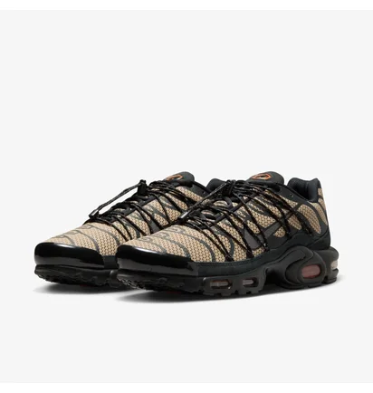 Кросівки чоловічі Nike Air Max Plus Utility Brown/Black FD0670-200