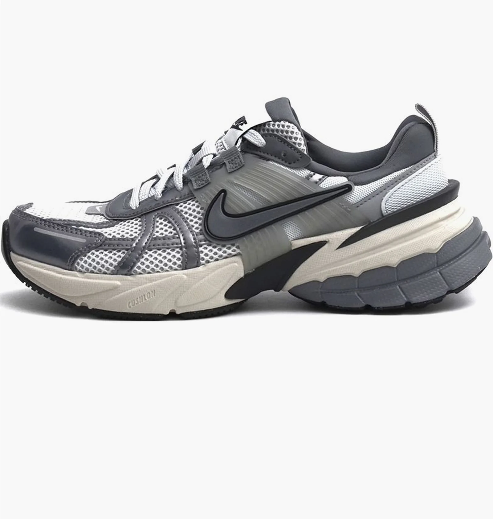 ᐉ Кроссовки женские Nike V2K Run Shoes Grey FD0736-003 - купить в
