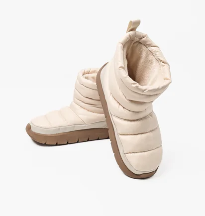 Ботинки женские Lacoste Serve Slipper Mid Beige 748CFA00142R2