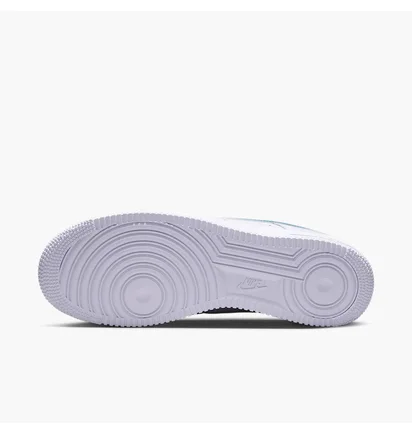 Кроссовки мужские Nike Air Force 1 07 White FJ4146-114