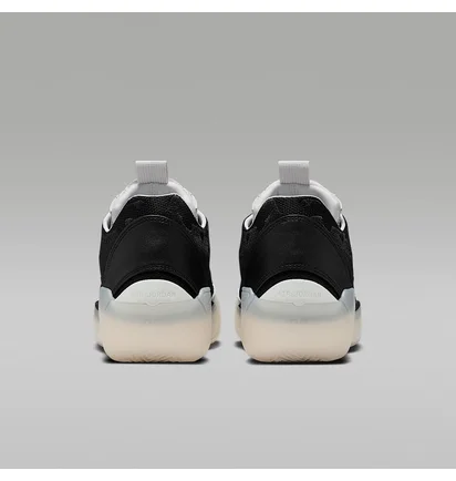 Кросівки чоловічі Air Jordan Xxxix Black FQ0213-010