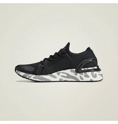 Кроссовки женские Adidas By Stella Mccartney Ultraboost Dna Shoes Black IH0087