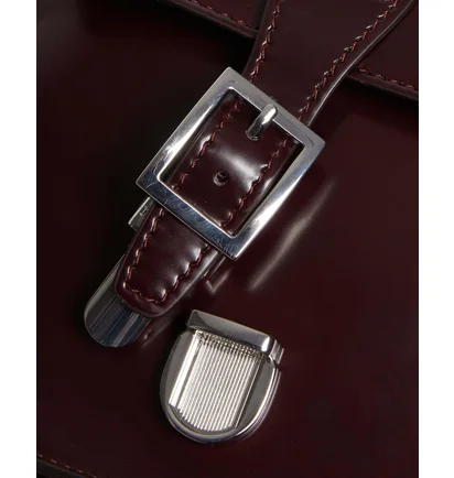 Рюкзак женский Dr. Martens Vegan Heart Shaped Backpack Bordo AD015601