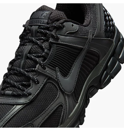 Кросівки чоловічі Nike Zoom Vomero 5 Se Black IM6597-001