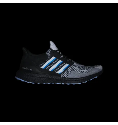 Кроссовки унисекс Adidas Ultraboost 1.0 Dna Mighty Ducks Hawks Shoes Black Gv8815