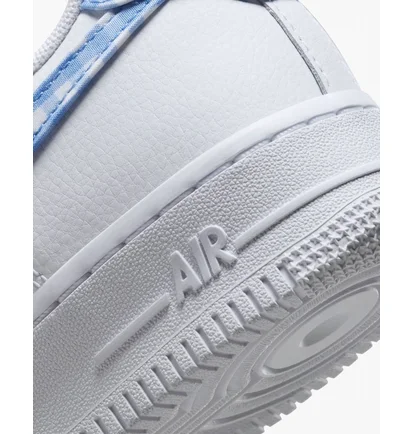 Кроссовки женские Nike Air Force 1 07 White DZ2784-100