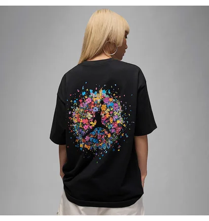 Футболка женская Air Jordan Flight Oversized Graphic T-Shirt Black IH2382-010