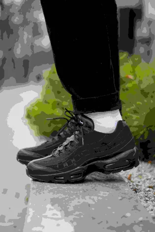 Кросівки унісекс Nike Air Max 95 Essential Black AT9865-001