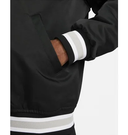Куртка чоловіча Nike Authentics Black Dx0658-010