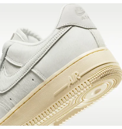 Кросівки жіночі Nike Air Force 1 07 Grey II7398-100