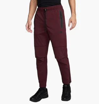 Штаны мужские Nike Tech Woven Pants Bordo HM8241-652