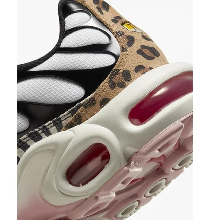 Кроссовки женские Nike Air Max Plus White Dz4842-600