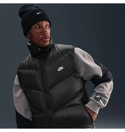 Жилетка мужская Nike Windrunner Black HV1480-010