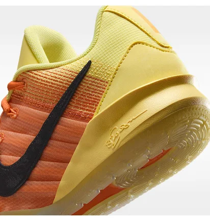 Кроссовки женские Nike Sabrina 3 Yellow/Orange IB2273-700