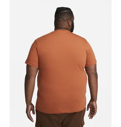 Футболка чоловіча Nike Sportswear Club MenS T-Shirt Orange AR4997-246