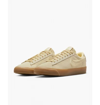 Кросівки унісекс Nike Sb Blazer Low Pro Gt Premium Beige FN7404-200