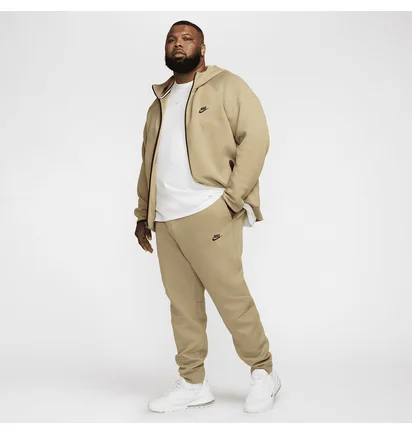 Штаны мужские Nike Tch Flc Jggr Beige FB8002-277
