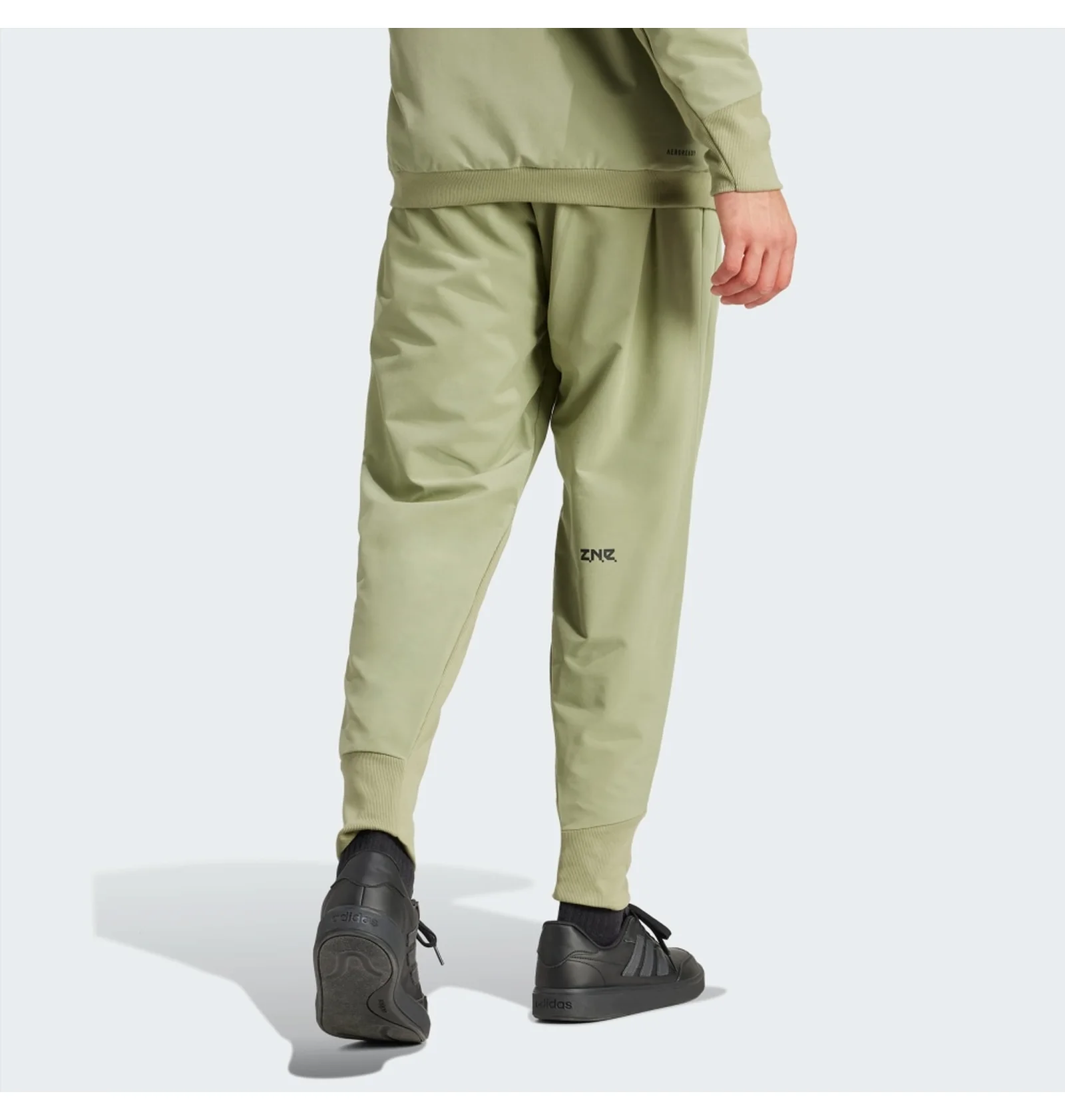 ᐉ Штаны мужские Adidas Z.N.E. Woven Pants Green IS9278 - купить в