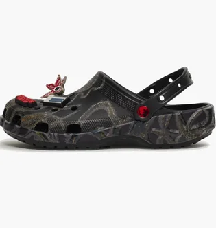 Тапочки унісекс CROCS X Stranger Things Black 212074-90H