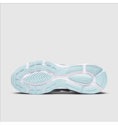 Кроссовки мужские Nike Air Max Tw Grey DQ3984-004