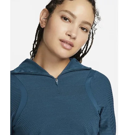 Олимпийка женская Nike Therma-Fit Adv Run Division WomenS Running Mid Layer Blue DQ6649-460