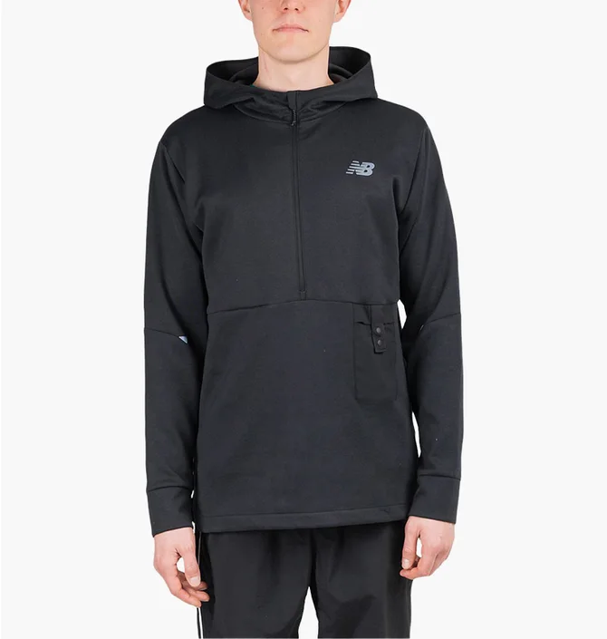 Худи унисекс New Balance Q Speed Fuel Hoodie Black MT11276BK